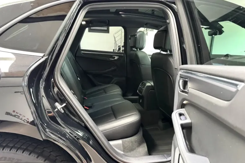 Porsche Macan din 2023 cu 55.000 km - oferta POR226132 - foto 20