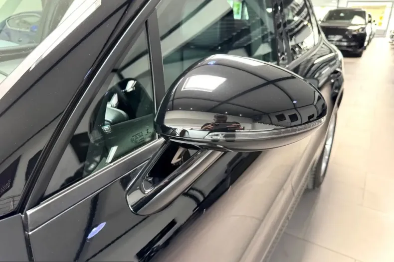 Porsche Macan din 2023 cu 55.000 km - oferta POR226132 - foto 26