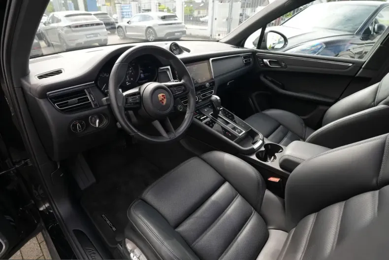 Porsche Macan din 2023 cu 34.000 km - oferta POR226133 - foto 21