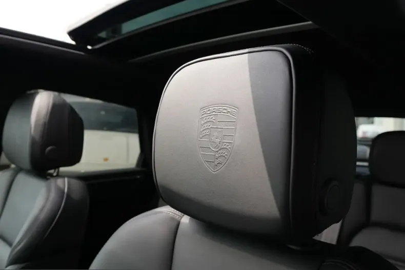 Porsche Macan din 2023 cu 34.000 km - oferta POR226133 - foto 23