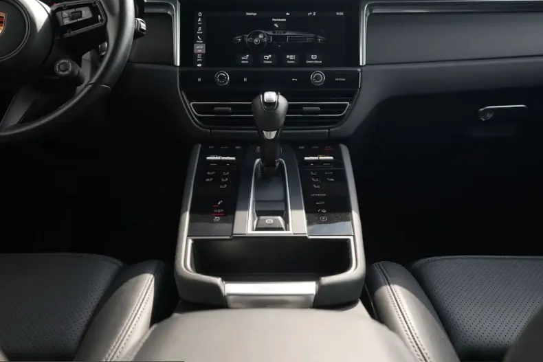 Porsche Macan din 2023 cu 34.000 km - oferta POR226133 - foto 27
