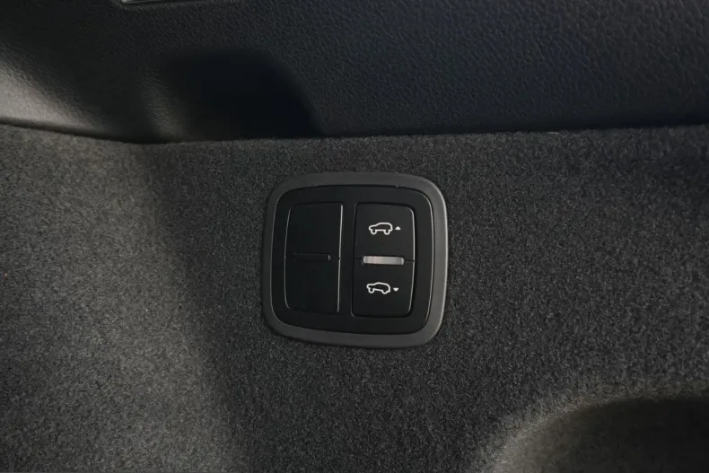 Porsche Macan din 2023 cu 34.000 km - oferta POR226133 - foto 42