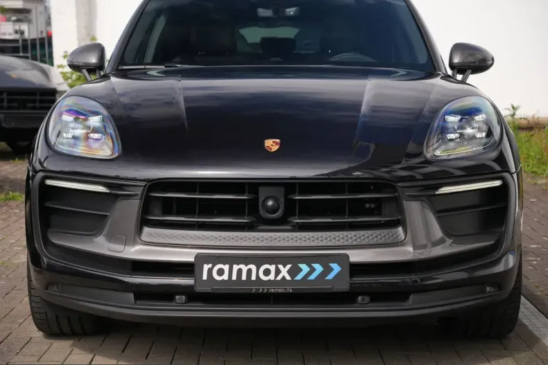 Porsche Macan din 2023 cu 34.000 km - oferta POR226133 - foto 47