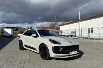 Porsche Macan din 2023 - oferta POR226135