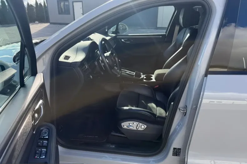 Porsche Macan din 2023 cu 85.000 km - oferta POR226135 - foto 17