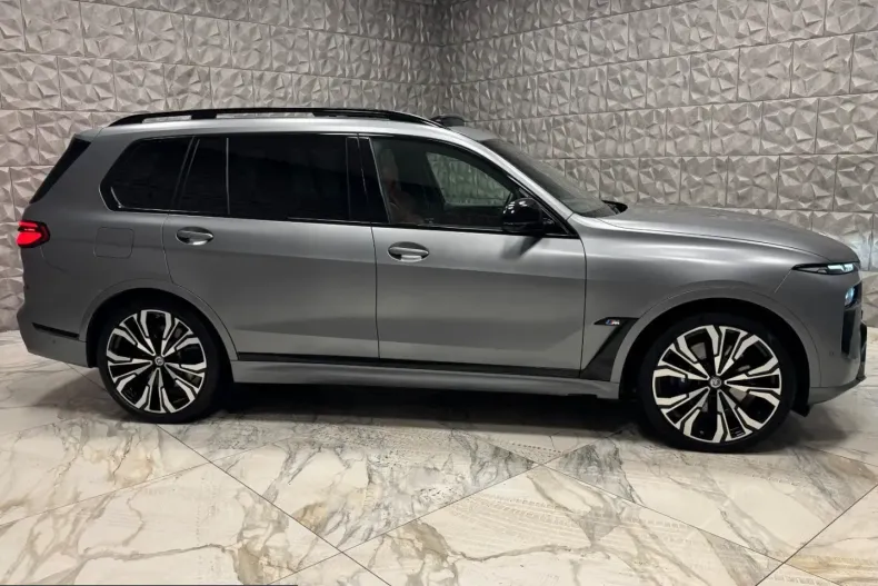 BMW X7 (Seria X) din 2023 cu 32.330 km - oferta BMW226141 - foto 7