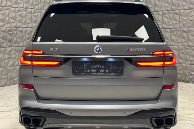 BMW X7 (Seria X) din 2023 cu 32.330 km - oferta BMW226141 - foto 10