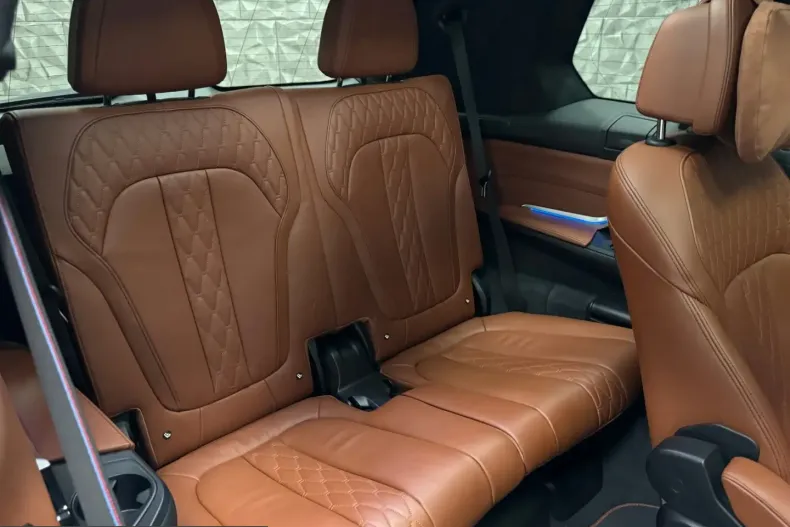 BMW X7 (Seria X) din 2023 cu 32.330 km - oferta BMW226141 - foto 15