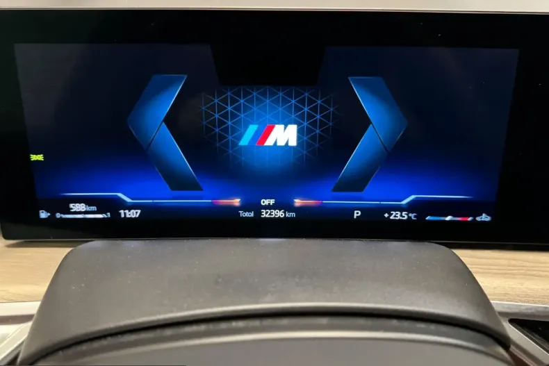 BMW X7 (Seria X) din 2023 cu 32.330 km - oferta BMW226141 - foto 26