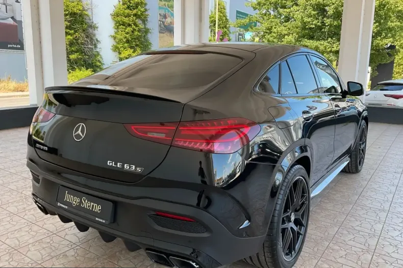 Mercedes-Benz GLE 63 AMG (Clasa GLE) din 2024 cu 29.541 km - oferta MER226145 - foto 3