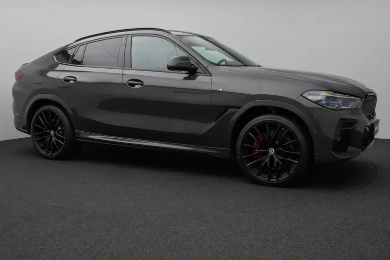 BMW X6 (Seria X) din 2022 cu 72.561 km - oferta BMW226153 - foto 3