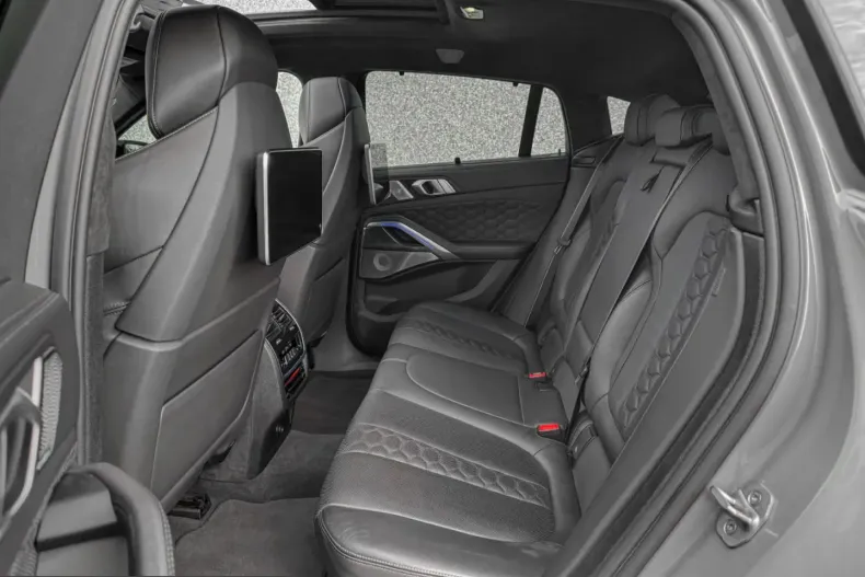 BMW X6 (Seria X) din 2021 cu 49.900 km - oferta BMW226156 - foto 8