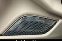 Porsche Taycan din 2024 cu 24.600 km - oferta POR226162 - foto 46