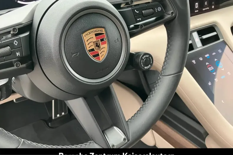 Porsche Taycan din 2024 cu 24.600 km - oferta POR226162 - foto 47