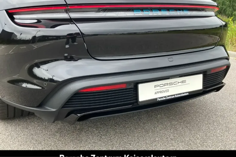 Porsche Taycan din 2024 cu 24.600 km - oferta POR226162 - foto 49