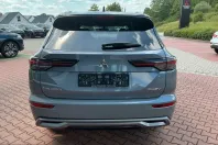 Mitsubishi Plug-in Hybrid Outlander din 2025 cu 15.086 km - oferta MIT226165 - foto 9