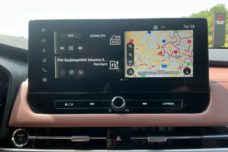 Mitsubishi Plug-in Hybrid Outlander din 2025 cu 15.086 km - oferta MIT226165 - foto 12