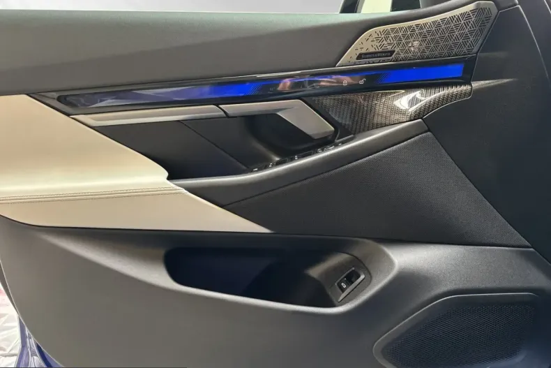 BMW M5 (Seria 5) din 2025 cu 24.200 km - oferta BMW226170 - foto 17