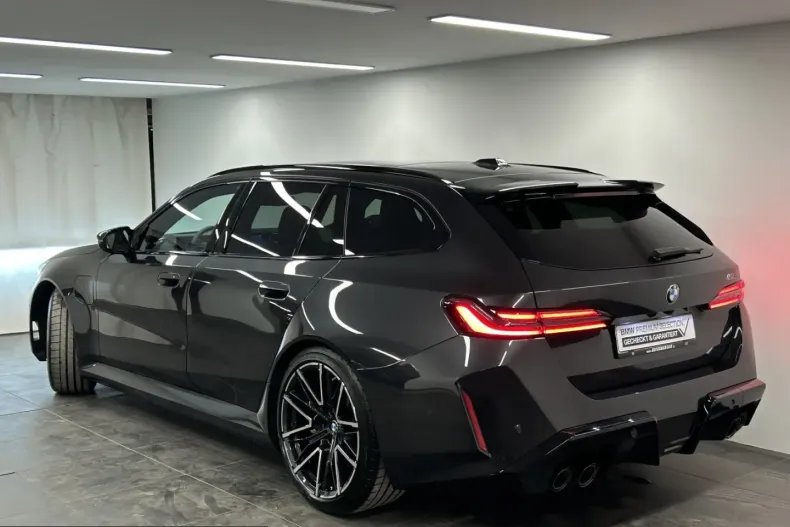 BMW M5 (Seria 5) din 2025 cu 2.585 km - oferta BMW226171 - foto 3
