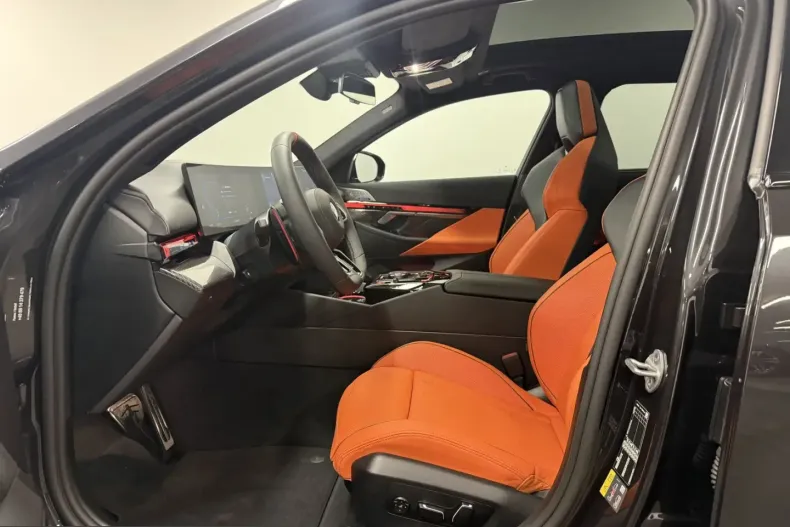 BMW M5 (Seria 5) din 2025 cu 2.585 km - oferta BMW226171 - foto 4
