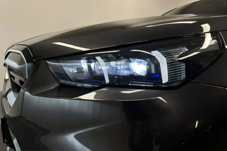 BMW M5 (Seria 5) din 2025 cu 2.585 km - oferta BMW226171 - foto 10