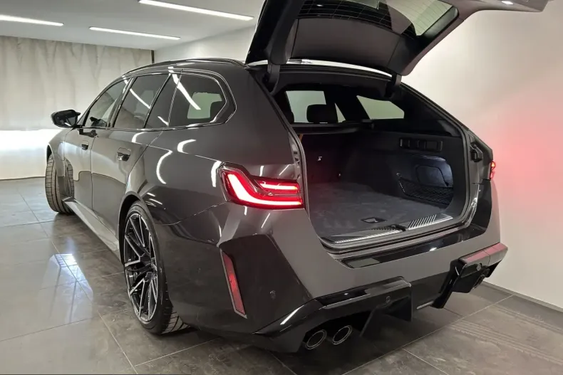 BMW M5 (Seria 5) din 2025 cu 2.585 km - oferta BMW226171 - foto 12