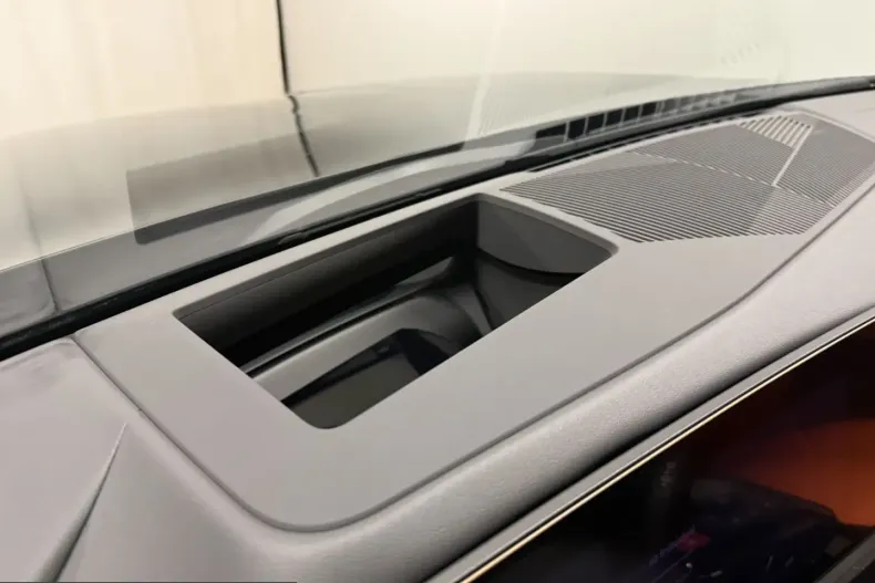 BMW M5 (Seria 5) din 2025 cu 2.585 km - oferta BMW226171 - foto 36