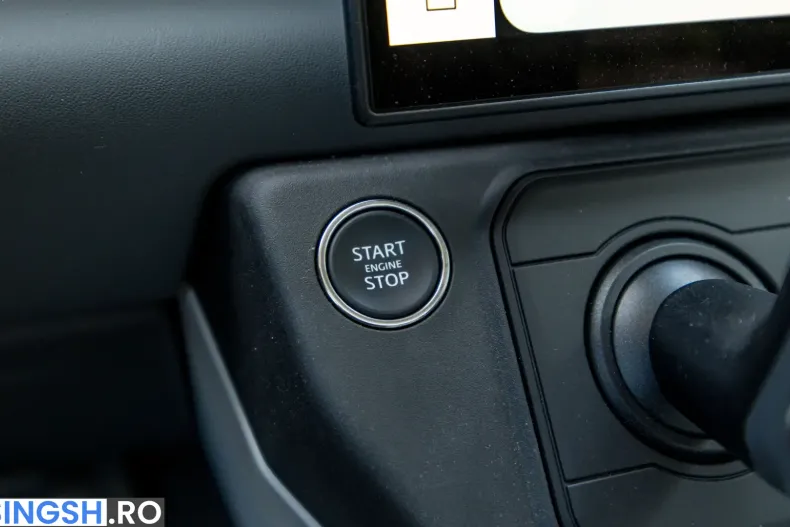 Land Rover Defender din 2026 cu 2.000 km - oferta LAN226172 - foto 28