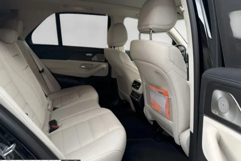 Mercedes-Benz GLE 400 (Clasa GLE) din 2023 cu 35.000 km - oferta MER226175 - foto 14
