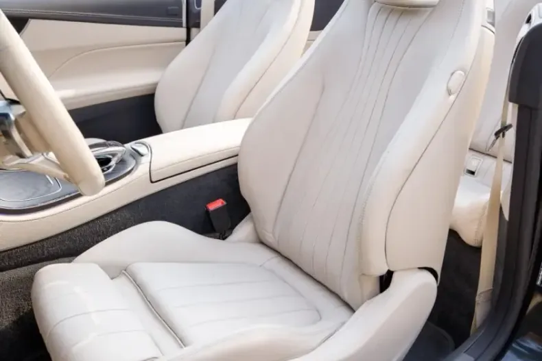 Mercedes-Benz E 200 (Clasa E) din 2021 cu 138.195 km - oferta MER226176 - foto 15