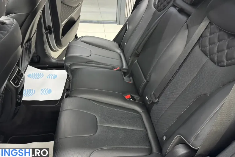 Hyundai Santa Fe din 2023 cu 41.600 km - oferta HYU226180 - foto 11