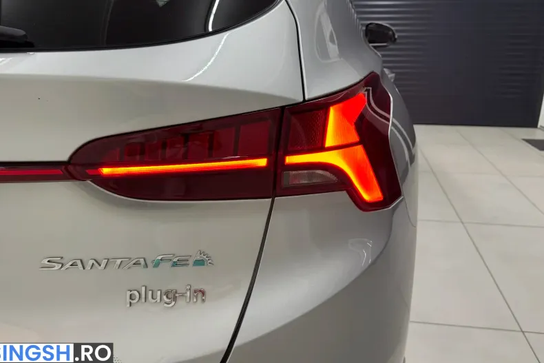 Hyundai Santa Fe din 2023 cu 41.600 km - oferta HYU226180 - foto 19