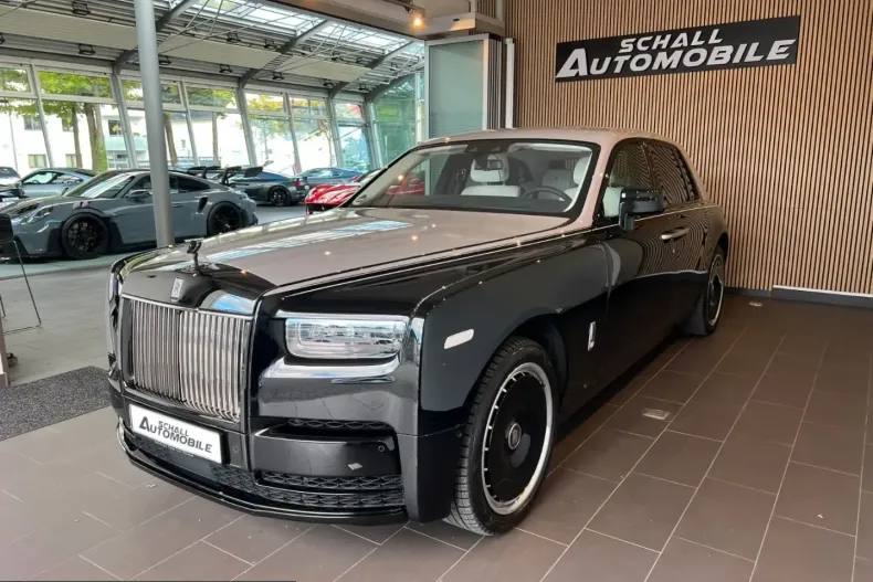 Rolls-Royce Phantom din 2024 cu 9.882 km - oferta ROL226190 - foto 1