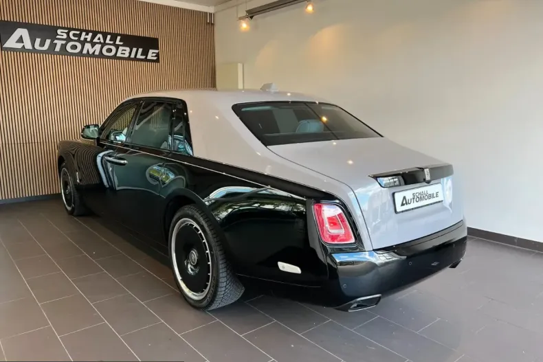 Rolls-Royce Phantom din 2024 cu 9.882 km - oferta ROL226190 - foto 4