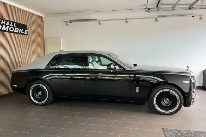 Rolls-Royce Phantom din 2024 cu 9.882 km - oferta ROL226190 - foto 7