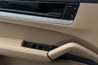 Porsche Cayenne din 2024 cu 56.750 km - oferta POR226192 - foto 23