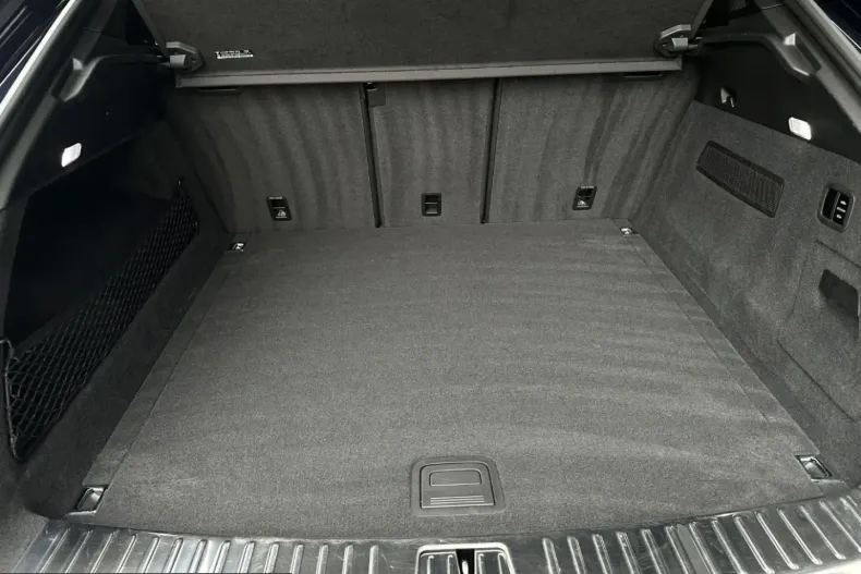 Porsche Cayenne din 2024 cu 56.750 km - oferta POR226192 - foto 26