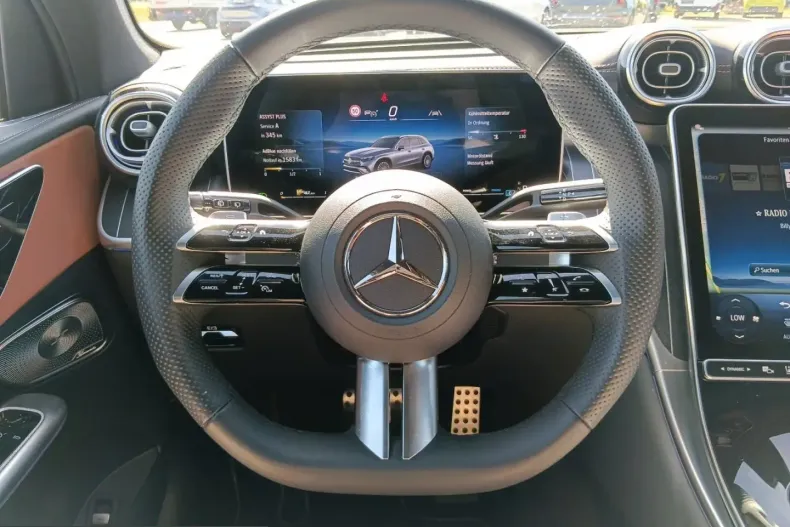 Mercedes-Benz GLC 300 (Clasa GLC) din 2025 cu 21.433 km - oferta MER226198 - foto 13