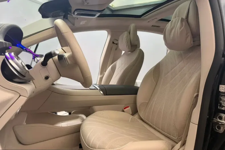 Mercedes-Benz EQS (Clasa S) din 2024 cu 30.000 km - oferta MER226199 - foto 12