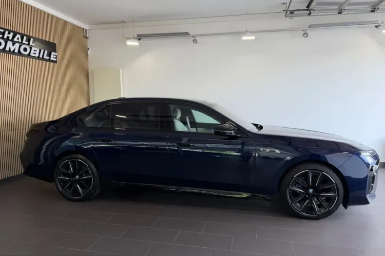 BMW 740 (Seria 7) din 2024 cu 29.990 km - oferta BMW226203 - foto 7