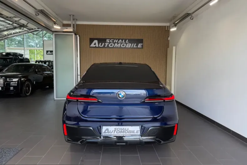 BMW 740 (Seria 7) din 2024 cu 29.990 km - oferta BMW226203 - foto 10