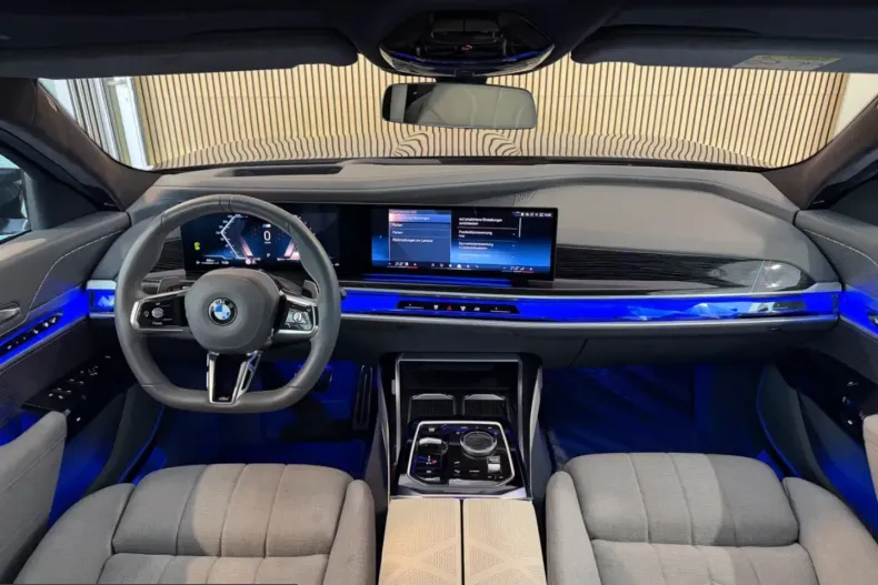 BMW 740 (Seria 7) din 2024 cu 29.990 km - oferta BMW226203 - foto 14