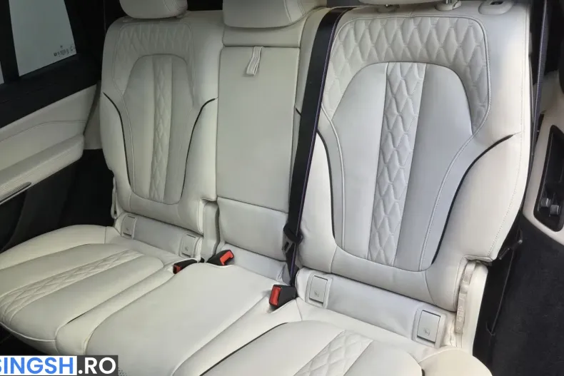 BMW X7 (Seria X) din 2025 cu 8.150 km - oferta BMW226204 - foto 17