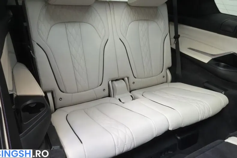 BMW X7 (Seria X) din 2025 cu 8.150 km - oferta BMW226204 - foto 26