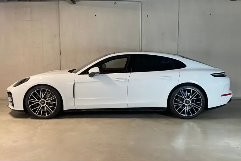 Porsche Panamera din 2025 cu 13.300 km - oferta POR226212 - foto 3