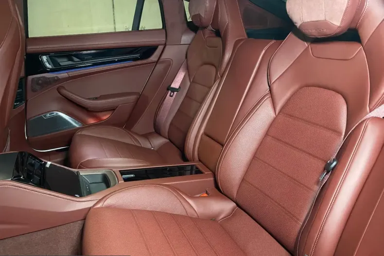 Porsche Panamera din 2025 cu 13.300 km - oferta POR226212 - foto 24
