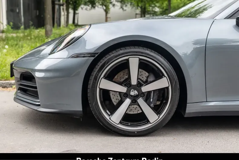 Porsche 992 din 2024 cu 15.301 km - oferta POR226225 - foto 9