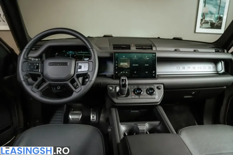 Land Rover Defender din 2025 cu 6.450 km - oferta LAN226232 - foto 22
