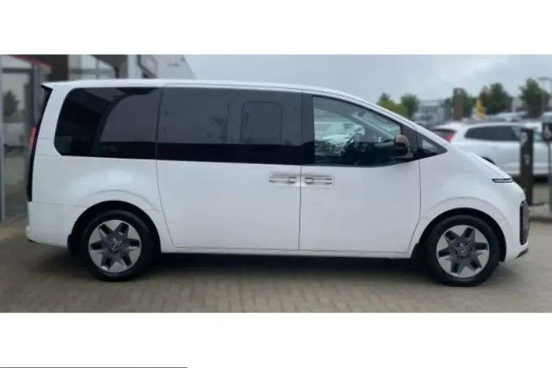 Hyundai Staria din 2022 cu 56.191 km - oferta HYU226237 - foto 5