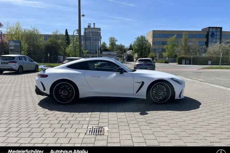 Mercedes-Benz AMG GT (Clasa GT) din 2025 cu 18.853 km - oferta MER226243 - foto 8